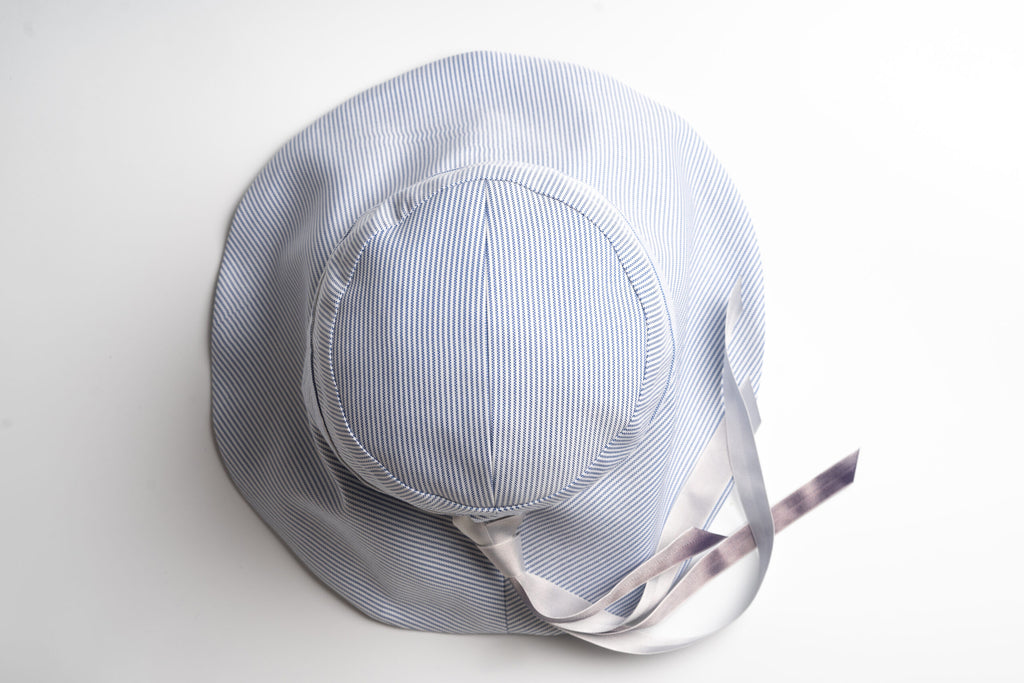 Very_Matters_Timeless_Classic_Hat_White_strip_Pattern_topview