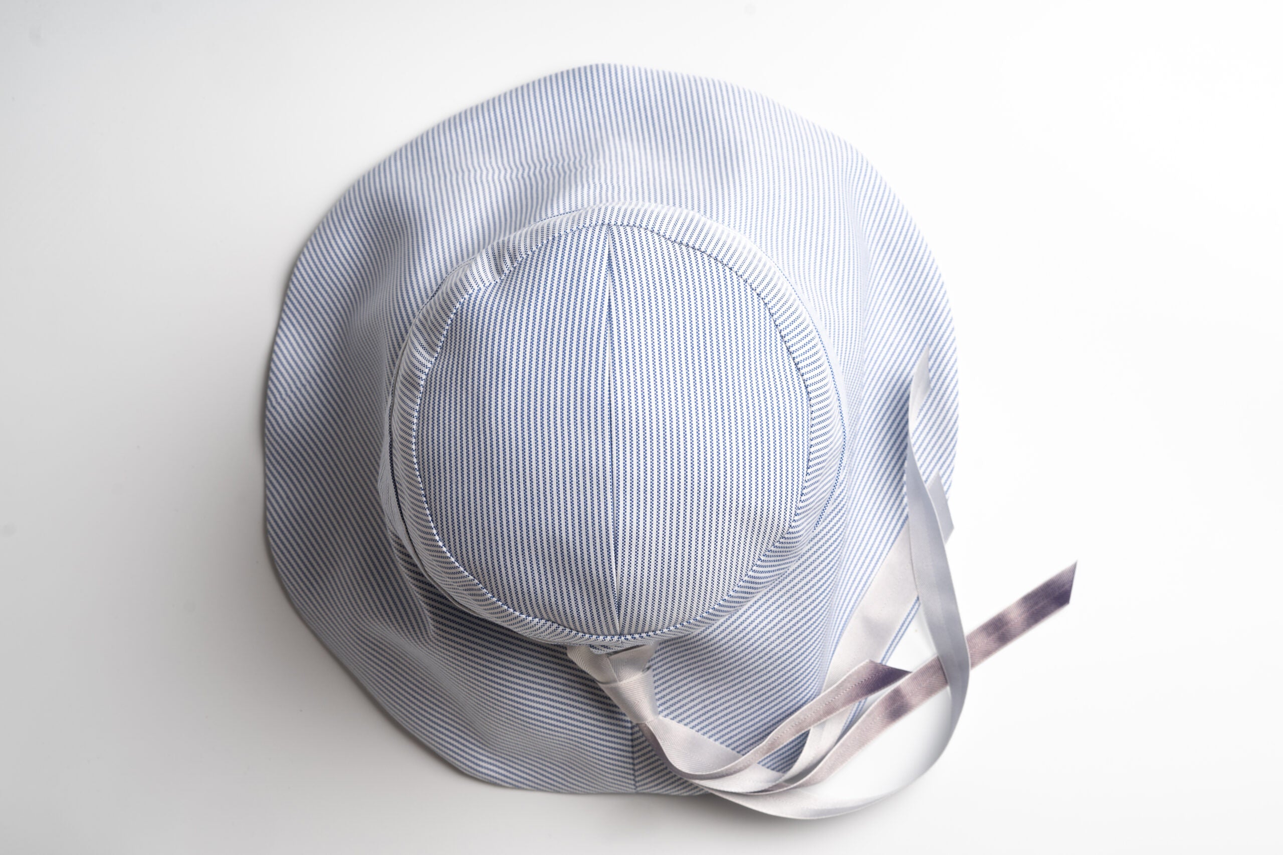 Very_Matters_Timeless_Classic_Hat_White_strip_Pattern_topview