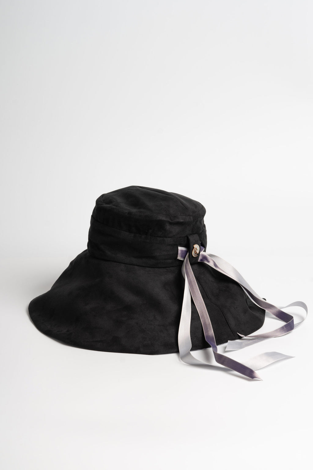 Very_Matters_Timeless_Strengthen_Hat_Black_White_stripe_sideview