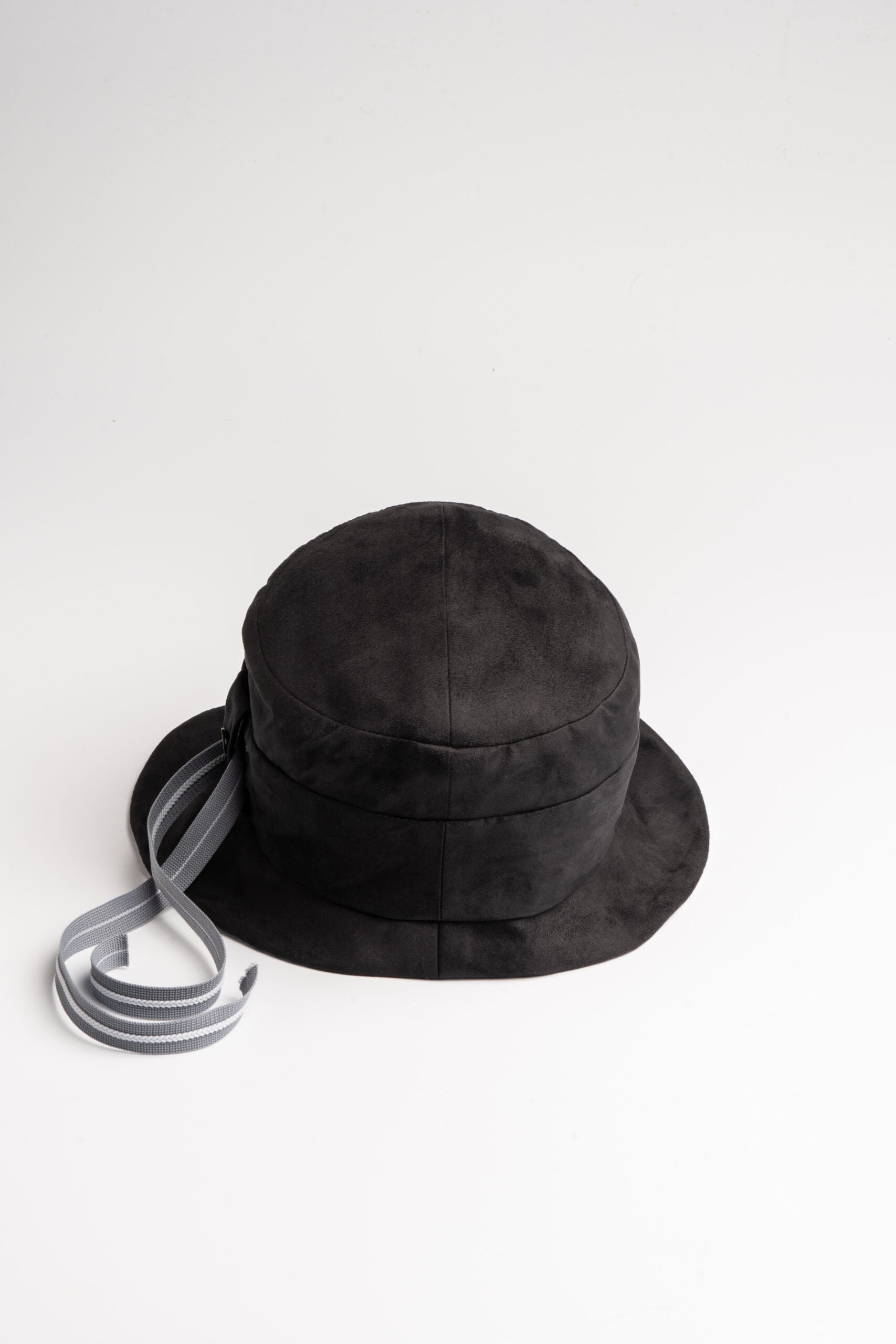 VM Timeless Light – Black x White strip