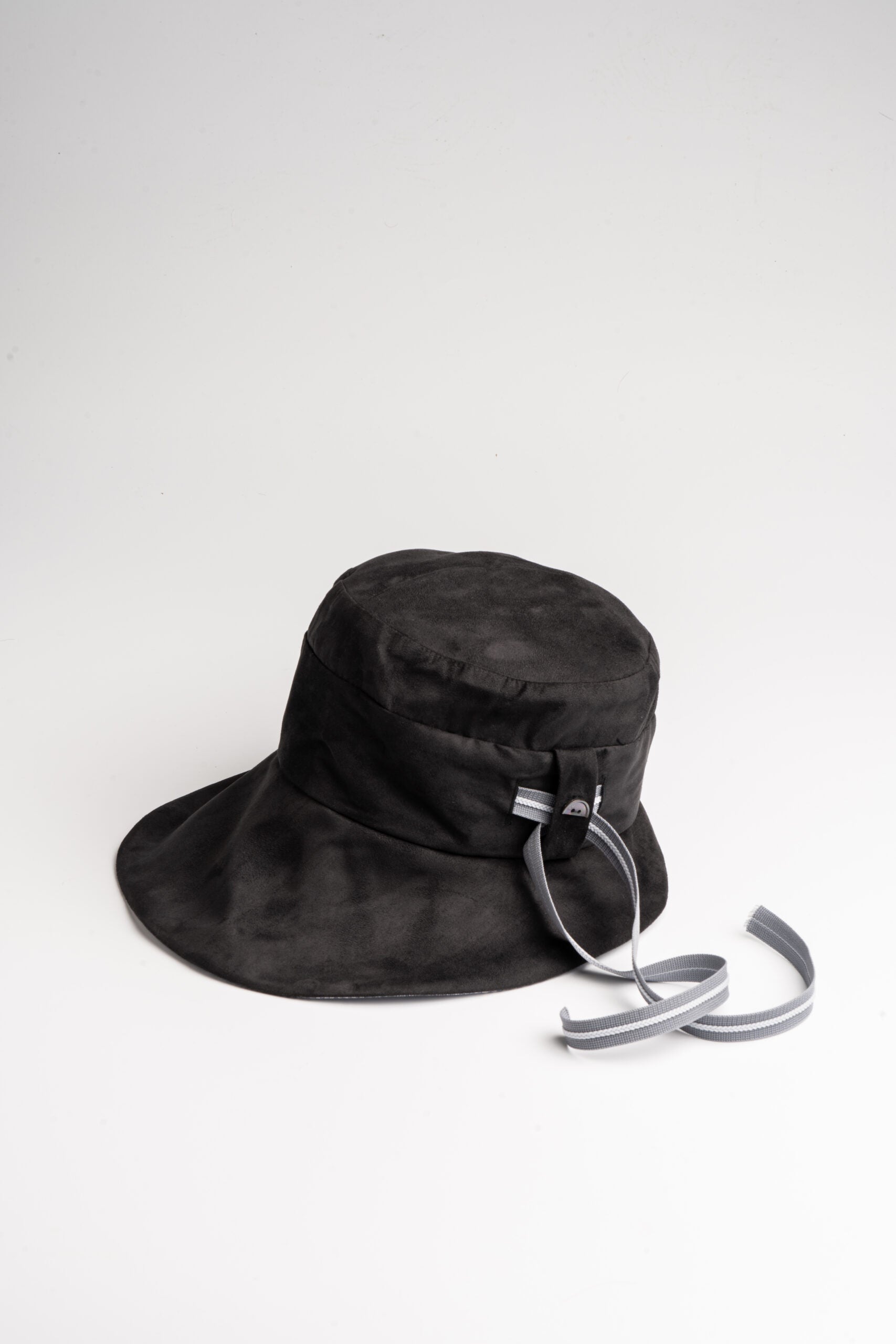 VM Timeless Light – Black x White strip